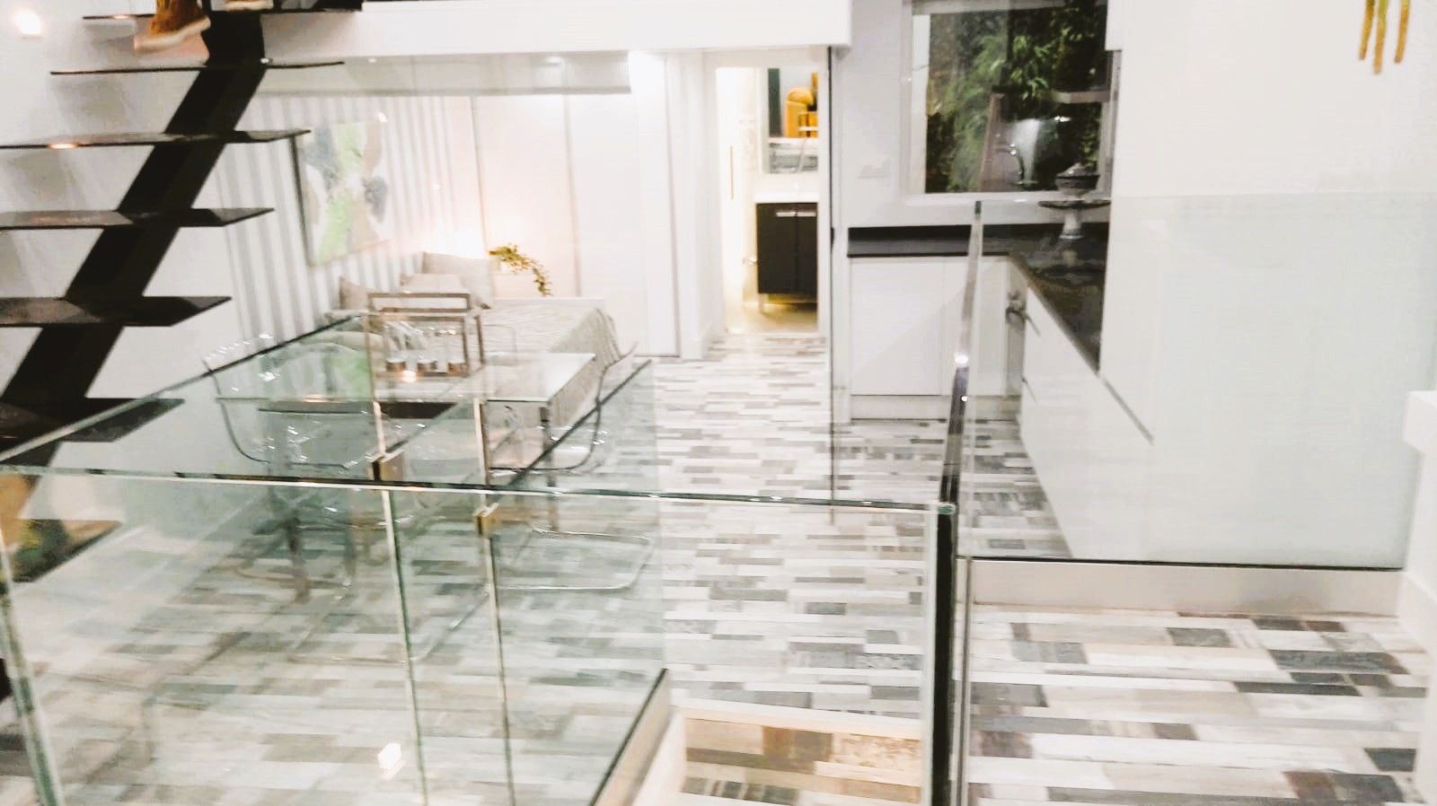 SALÓN-COCINA