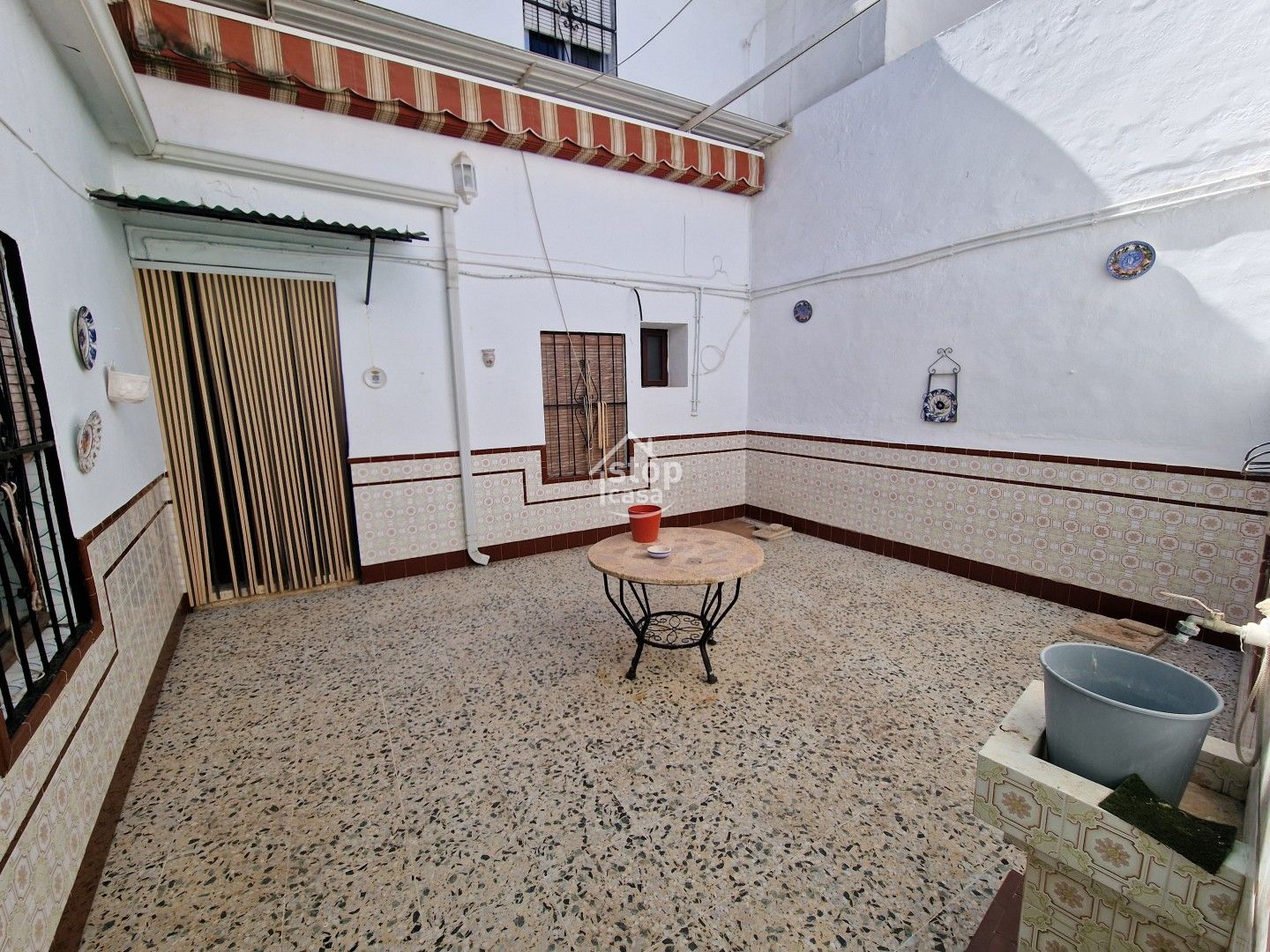 PATIO CENTRAL