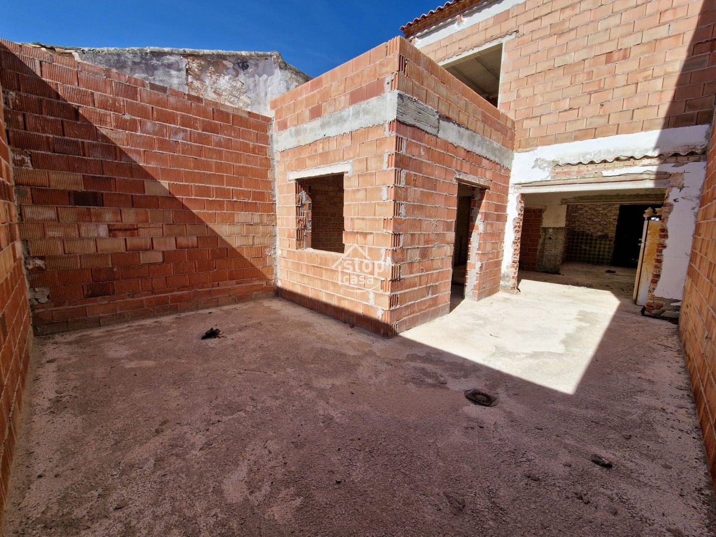 PATIO TRASERO