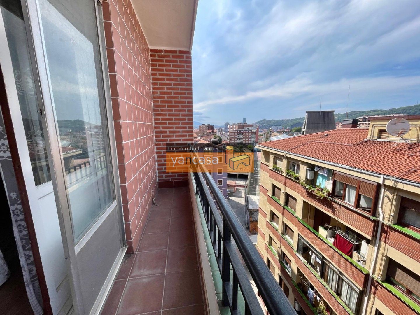 BALCÓN