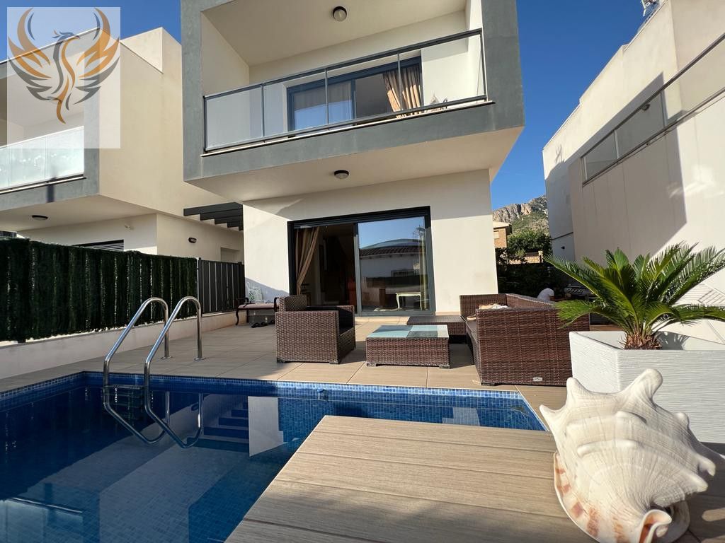 Casa rústica en alquiler en Polop