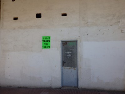 Locales en venta en Vitoria, San Martín