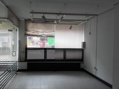 Locales en venta en Vitoria, Avenida