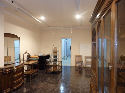 Locales en venta en Vitoria, Coronacion, con aseo