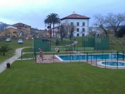 Apartamento en venta en Noriega, con 1 dormitorio, baño y plaza de garaje