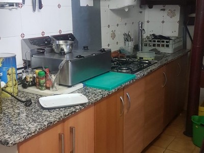 Bar en alquiler en Vitoria, Lakua, con 2 aseos