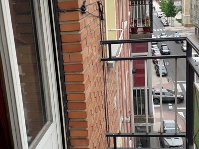 Piso en venta en Miranda De Ebro, con 3 dormitorios y baño