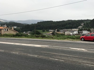 Terreno en venta en Cervo, con terreno