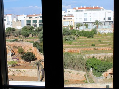 Piso en venta en Ciudadela, Casco Antiguo, con 4 dormitorios, baño, aseo, plaza de garaje, trastero y terraza