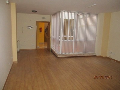 Oficina en venta en Aranda De Duero, con baño