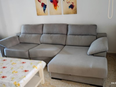 Piso en alquiler en Cartagena, con 4 dormitorios, 2 baños y balcón