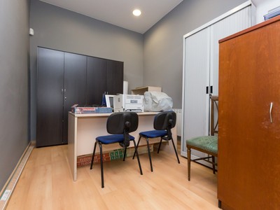 Local comercial en venta en Arrigorriaga, Centro, con baño