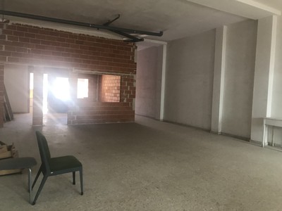 Local comercial en venta en Puebla De Farnals, con 2 aseos