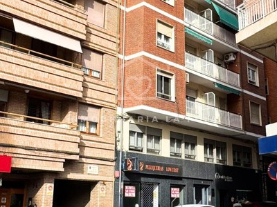 Local en alquiler en Ibi, con 1 dormitorio y 2 baños