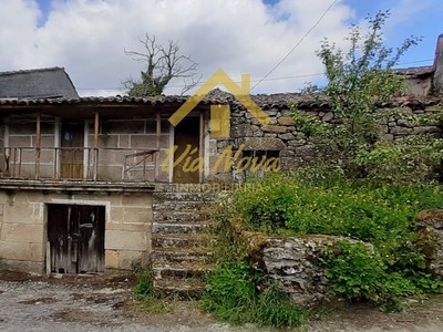 VENTA DOS CASAS PARA REFORMA EN ALLARIZ