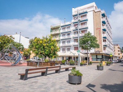 Habitación en venta en Pineda De Mar