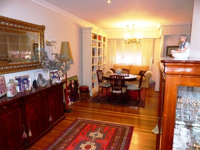 Piso en venta en Barakaldo, Centro, con 3 dormitorios, 2 baños, plaza de garaje, trastero y terraza