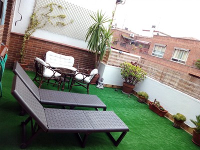 Piso en venta en Logroño, con 2 dormitorios, baño, trastero y terraza
