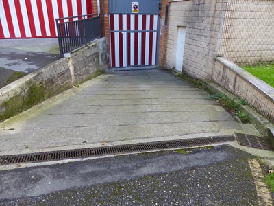 Garaje en alquiler en Barakaldo, San Vicente