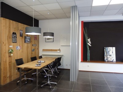 Locales en venta en Vitoria, Coronacion, con aseo