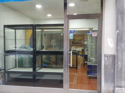 Locales en alquiler en Vitoria, Centro, con aseo