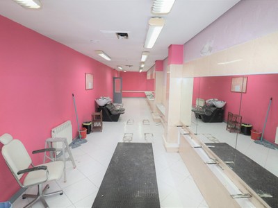 Locales en alquiler en Vitoria, Centro, con 2 baños