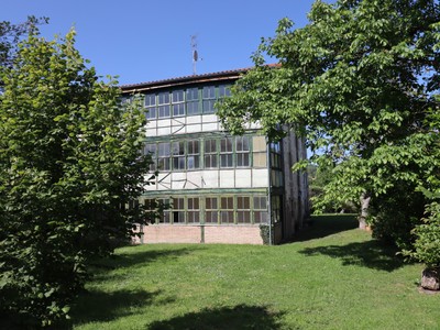 Casa en venta en Murguia, con 6 dormitorios y 3 baños