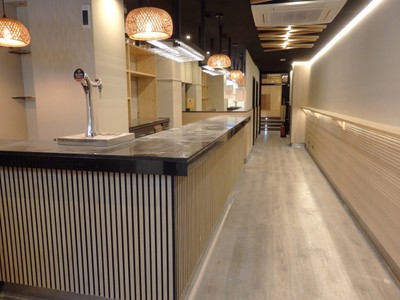 Local en alquiler en Vitoria, Centro, con 2 baños