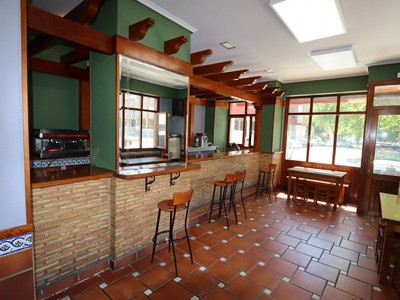 Locales en venta en Vitoria, Lakua-arriaga, con 2 baños