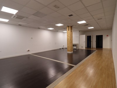 Locales en alquiler en Vitoria, Ariznavarra, con 2 baños