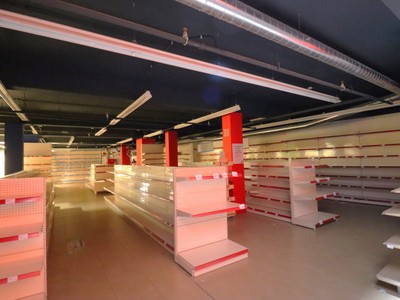 Locales en alquiler en Vitoria, Centro, con 2 baños