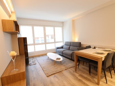 Piso en venta en Vitoria, Centro, con 1 dormitorio y baño