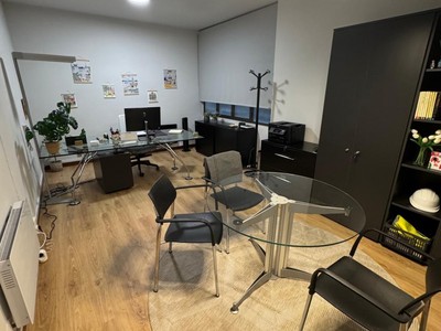 Oficina en alquiler en Vitoria, Lovaina