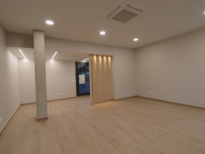 Locales en alquiler en Vitoria, Zabalgana, con aseo