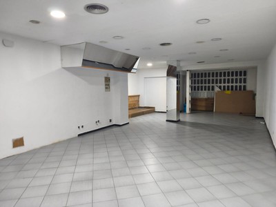 Locales en alquiler en Vitoria, Centro, con aseo