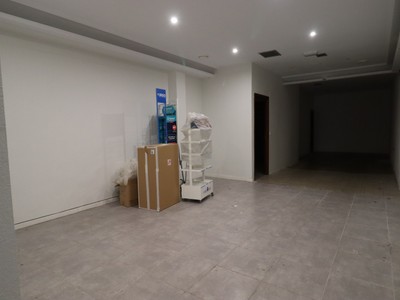 Locales en alquiler en Vitoria, Centro, con aseo