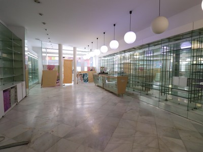 Locales en alquiler en Vitoria, Centro, con aseo