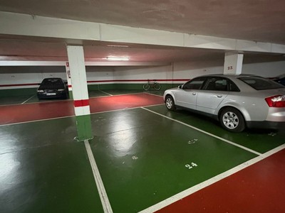 Garaje en venta en Vitoria, Centro