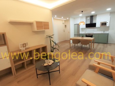 Piso en venta en Barakaldo, Super Céntrico, con 3 dormitorios y 2 baños