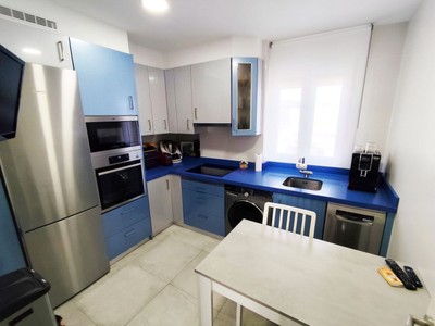 Piso en venta en Retuerto, Kareaga, con 2 dormitorios, baño y balcón