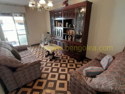 Piso en venta en Barakaldo, Bidegorri-polideportivo, con 2 dormitorios, baño, trastero y balcón