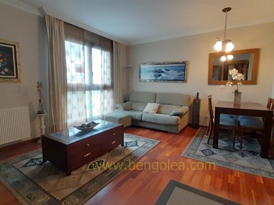 Piso en venta en Barakaldo, Bagatza-santa Teresa, con 2 dormitorios y baño