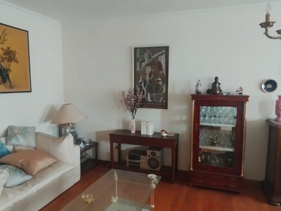 Apartamento en venta en Monforte De Lemos, con 3 dormitorios, baño, plaza de garaje, trastero y balcón