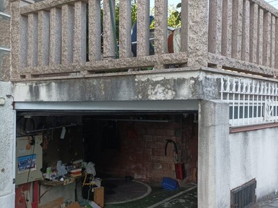 Chalet en venta en San Cibrao Das Viñas, Polígono San Cibrao, con 4 dormitorios, 3 baños, plaza de garaje, trastero, balcón y terraza