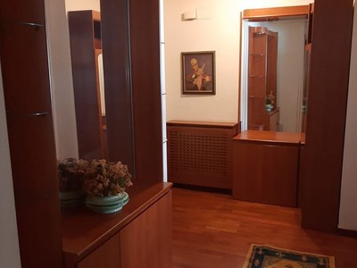 Apartamento en venta en Ourense, 21, con 3 dormitorios, 2 baños, plaza de garaje y trastero