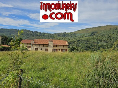 Terreno en venta en Castro Urdiales, Baltezana