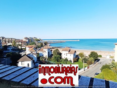 Atico/atico duplex en venta en Castro Urdiales, Cotolino, con 4 dormitorios, 2 baños, plaza de garaje, balcón y terraza