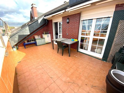 Atico/atico duplex en venta en Castro Urdiales, con 3 dormitorios y 2 baños