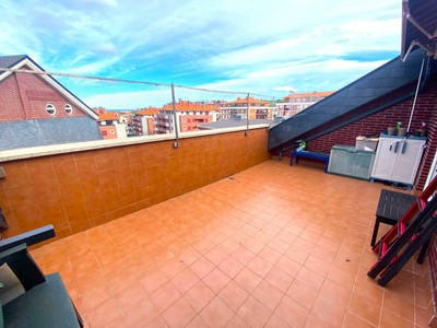 Atico/atico duplex en venta en Castro Urdiales, con 3 dormitorios y 2 baños
