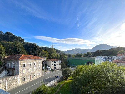 Chalet en venta en Castro Urdiales, Mioño, con 3 dormitorios y 3 baños